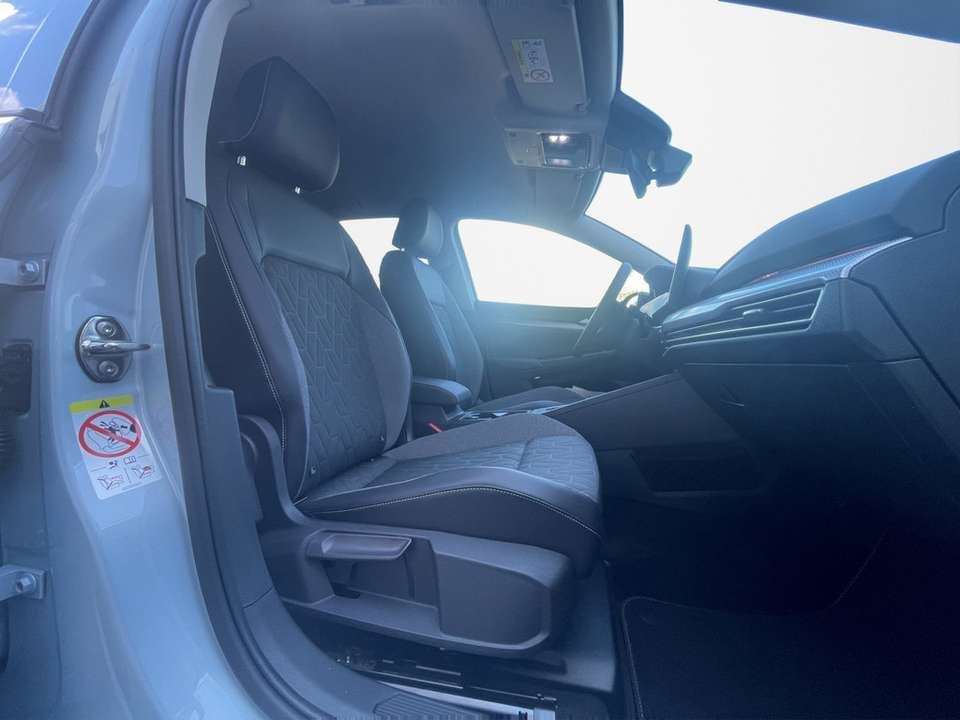 Volkswagen Golf - Imagem 7
