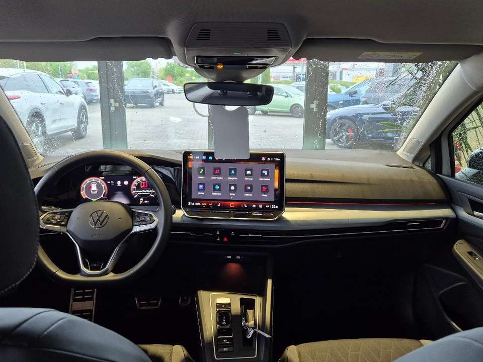 Volkswagen Golf - Imagem 11