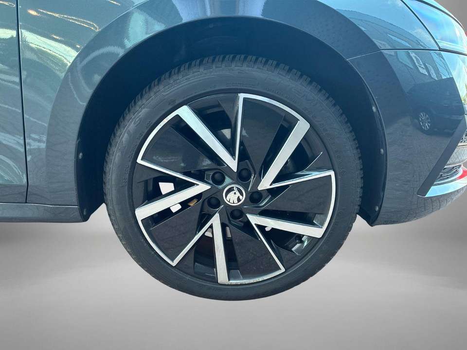 Skoda Octavia - Imagem 9