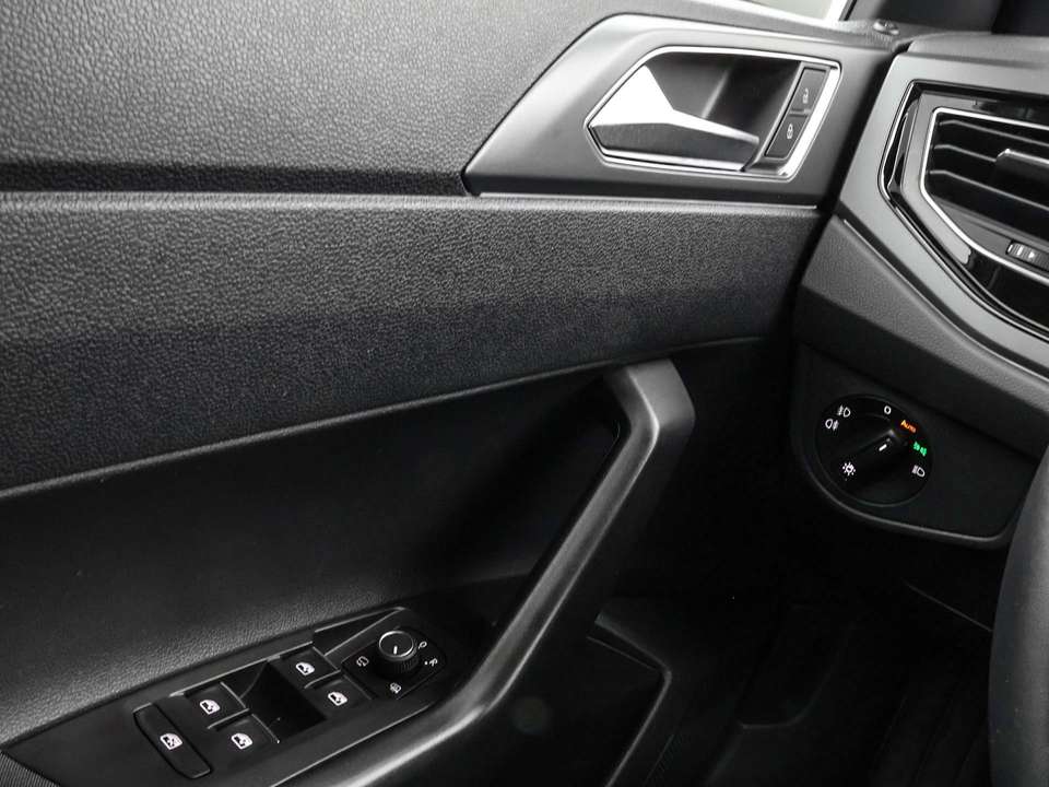 Volkswagen Polo - Imagem 14
