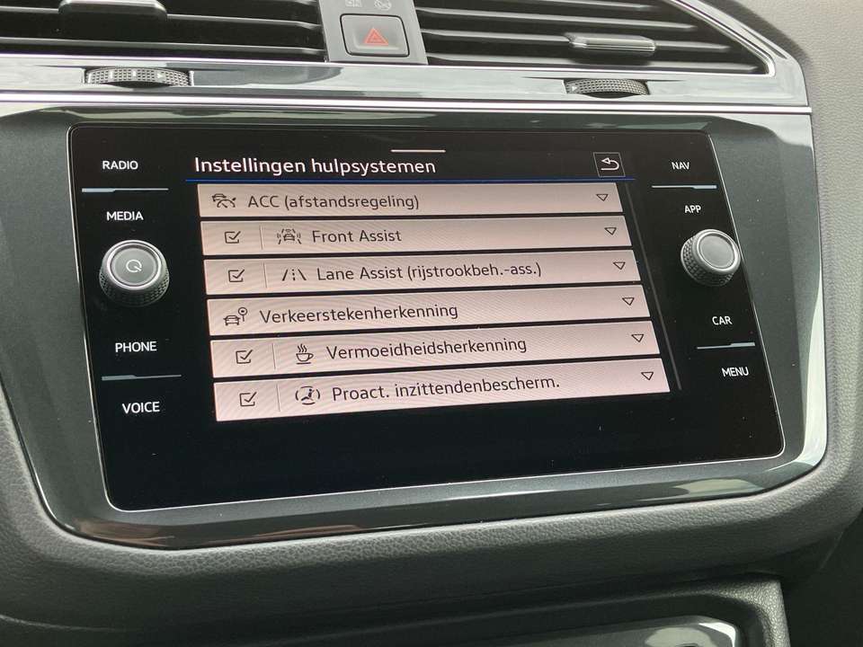 Volkswagen Tiguan - Imagem 13