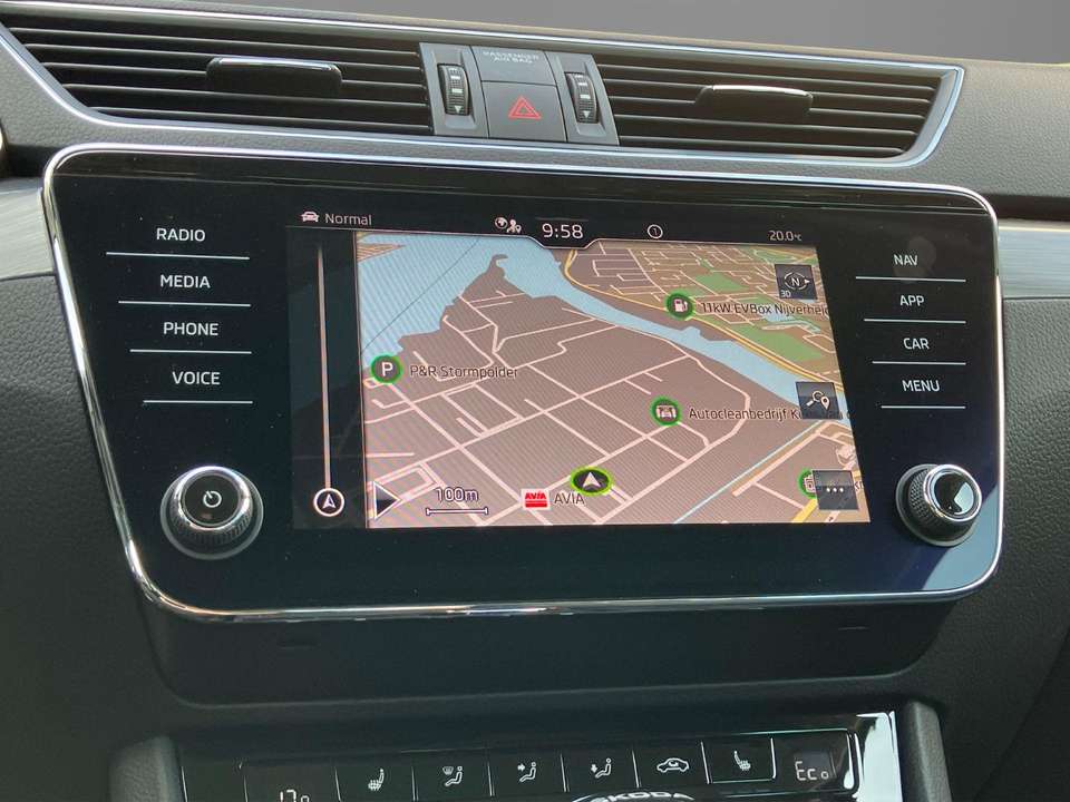Skoda Superb - Imagem 9