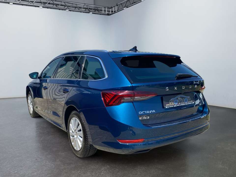 Skoda Octavia - Imagem 4