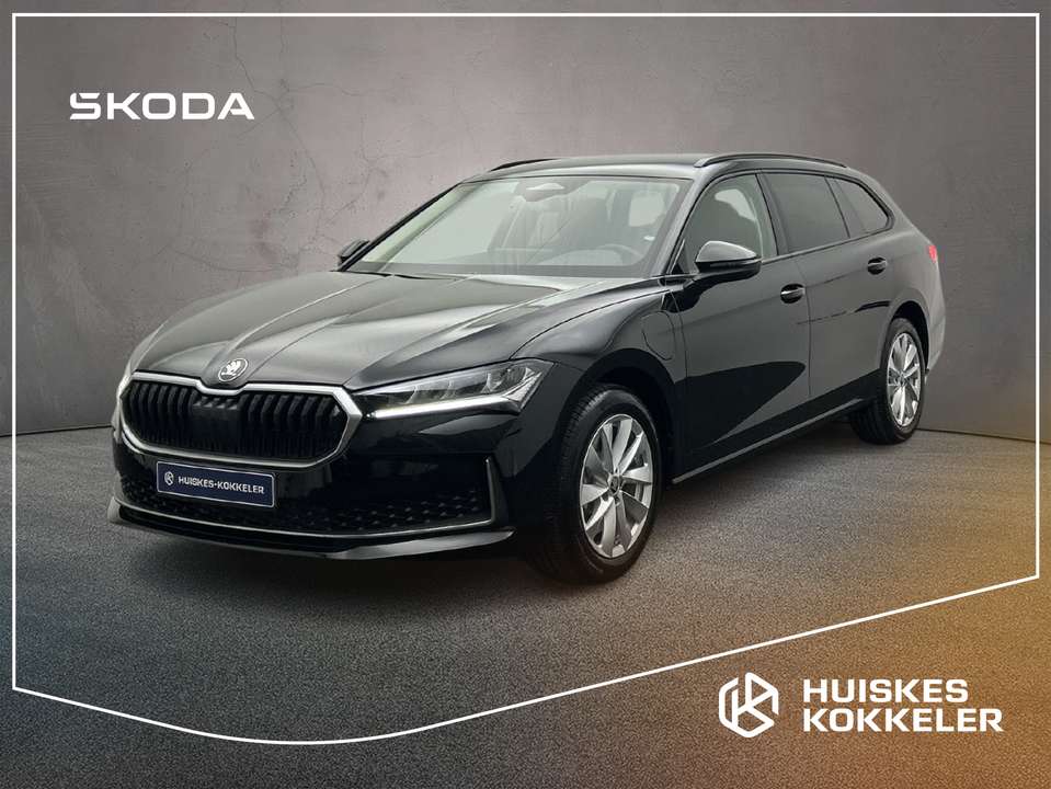 Skoda Superb - Imagem 1