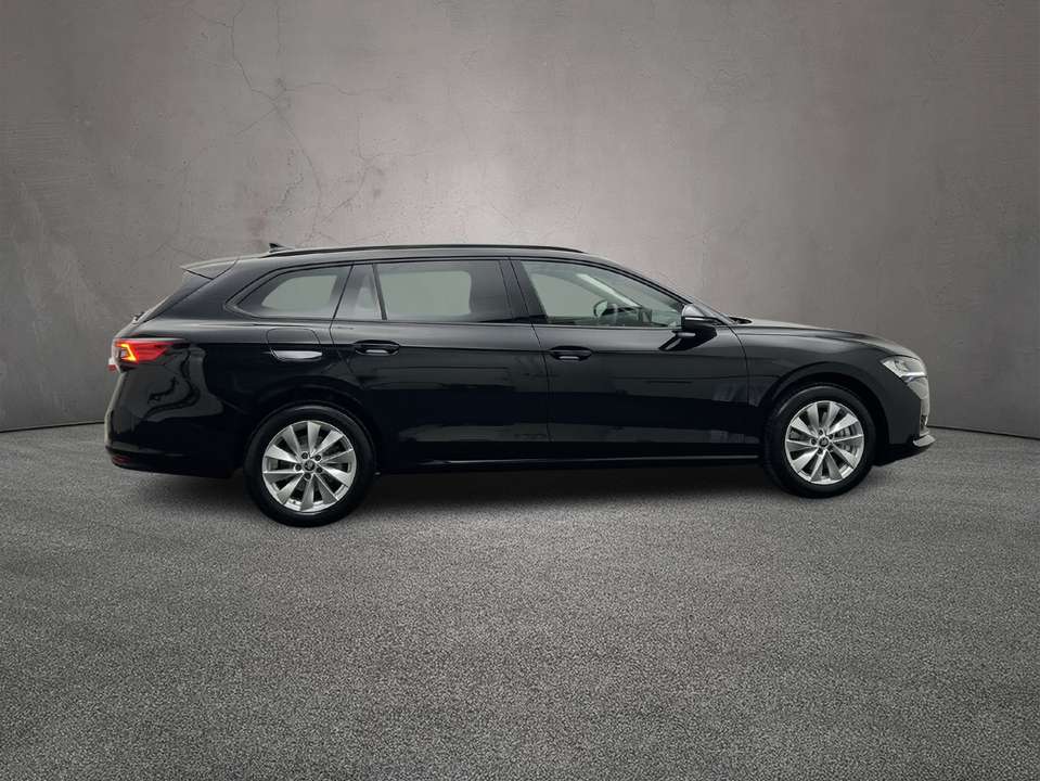 Skoda Superb - Imagem 8