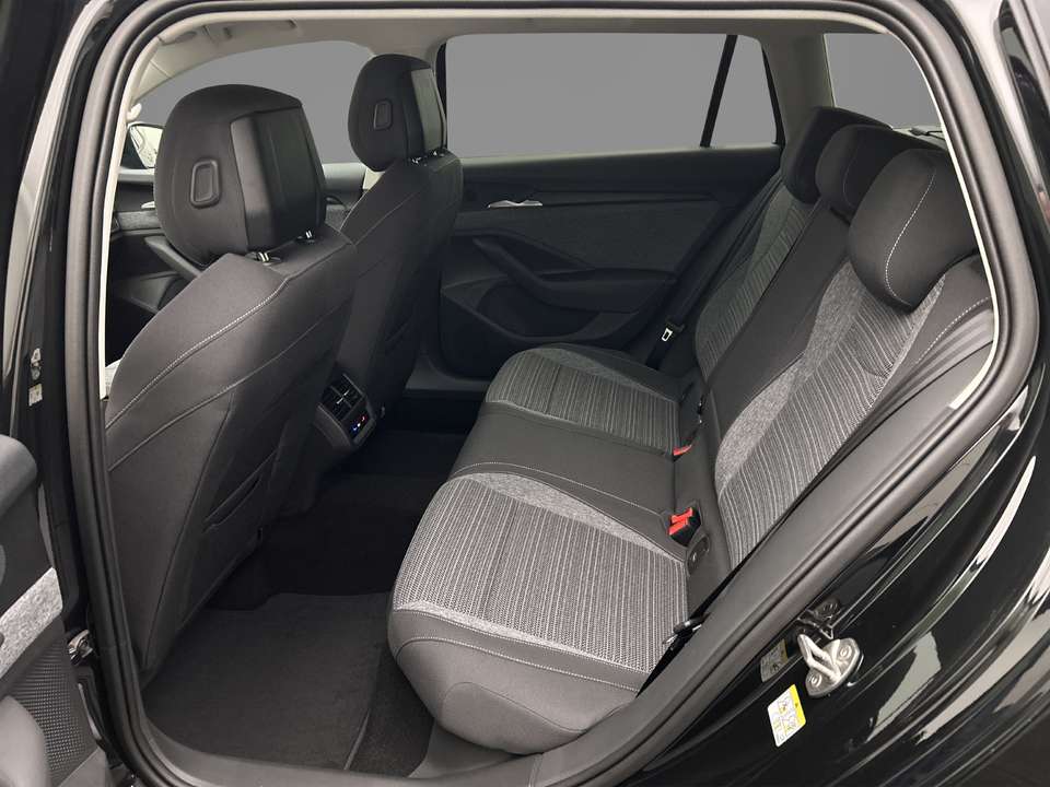 Skoda Superb - Imagem 11