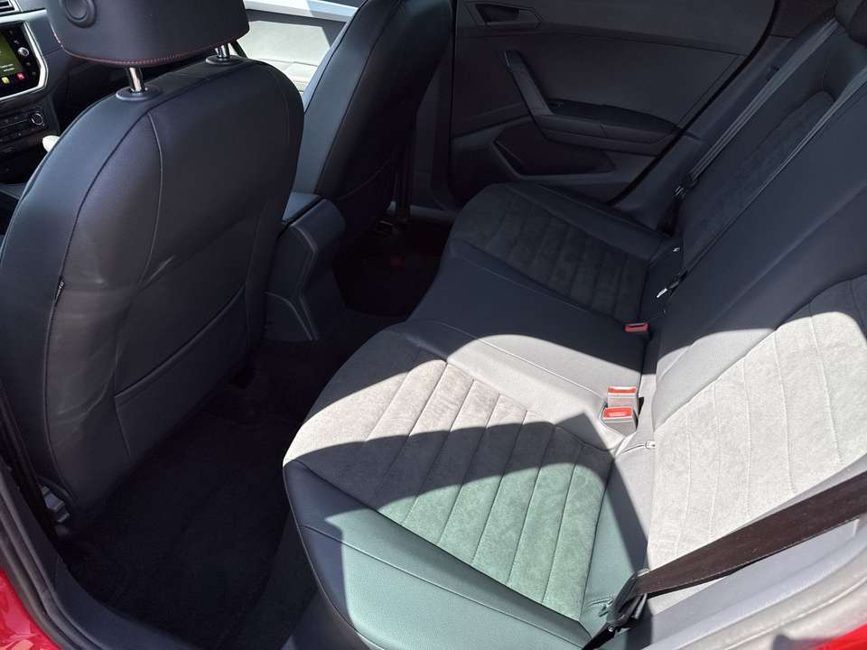 SEAT Ibiza - Imagem 12