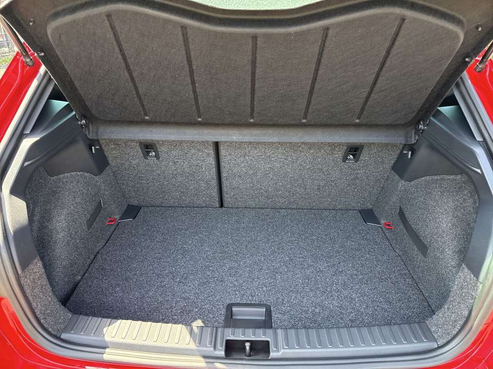 SEAT Ibiza - Imagem 13