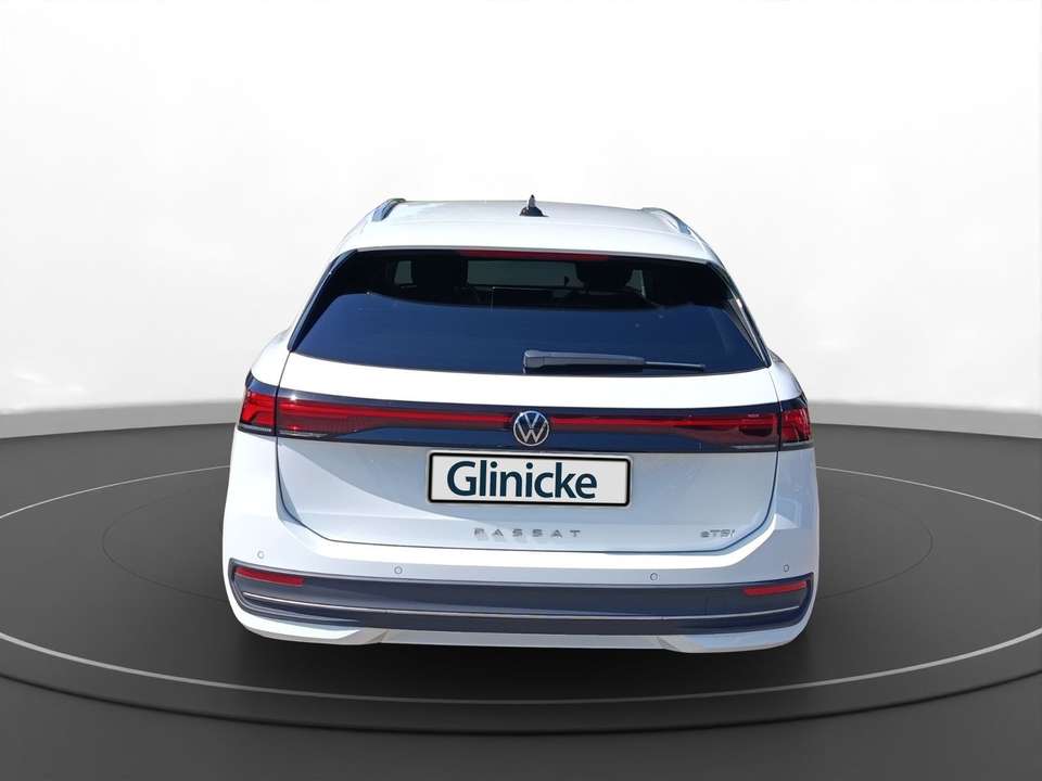 Volkswagen Passat Variant - Imagem 3