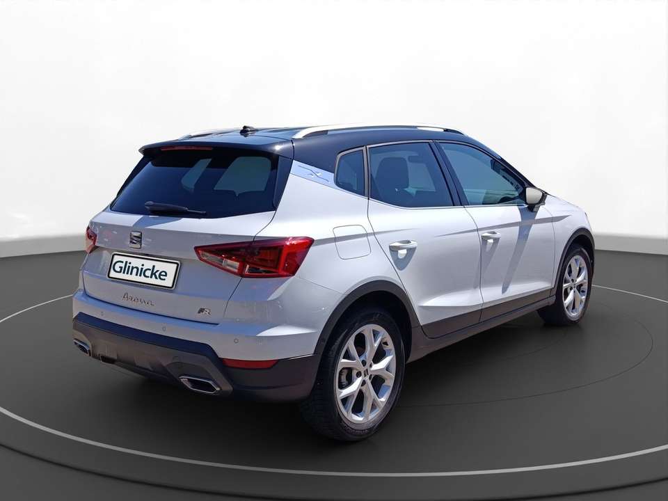 SEAT Arona - Imagem 4