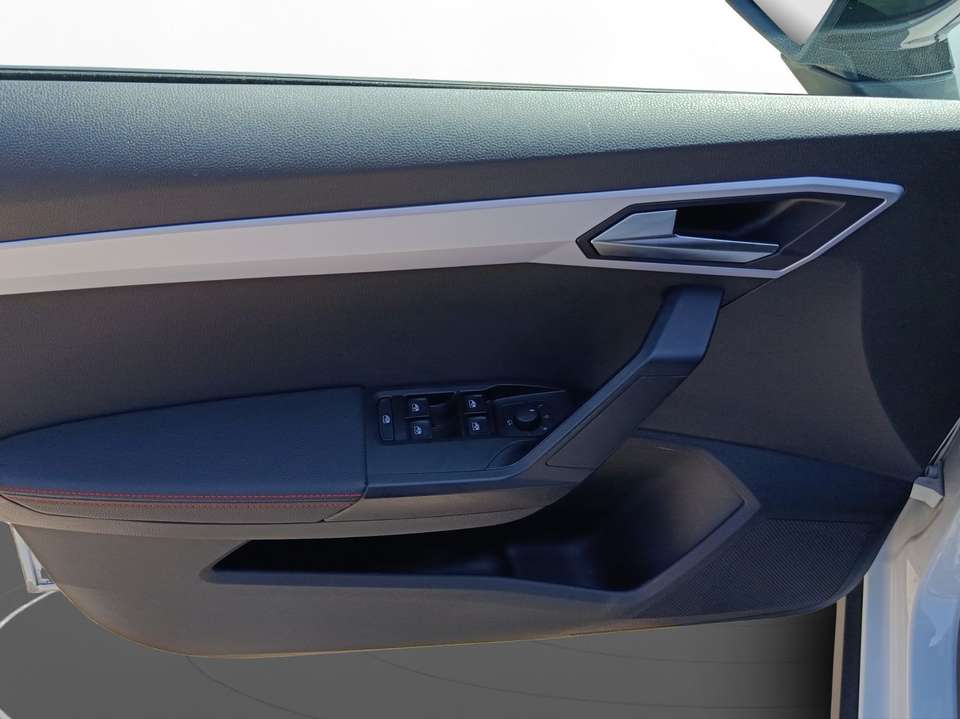 SEAT Arona - Imagem 10