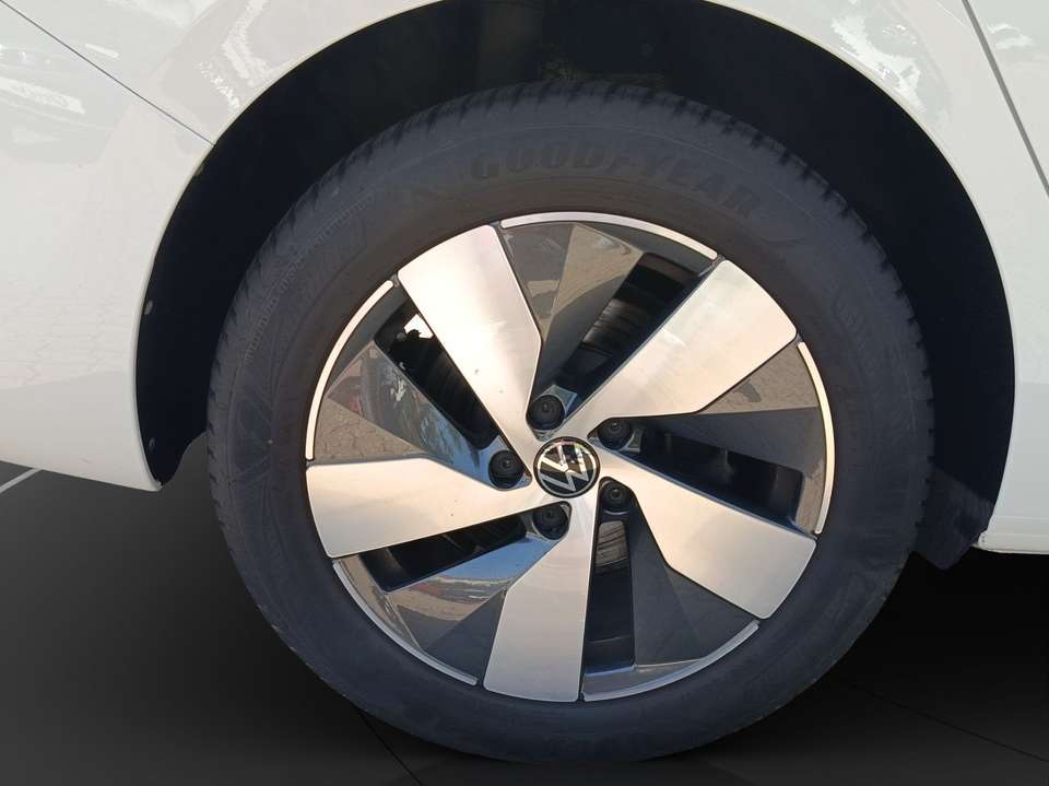 Volkswagen Passat Variant - Imagem 14