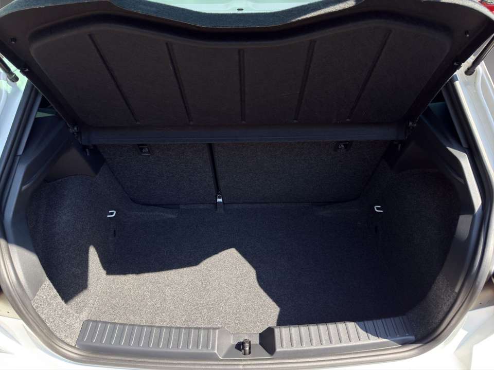 SEAT Ibiza - Imagem 12