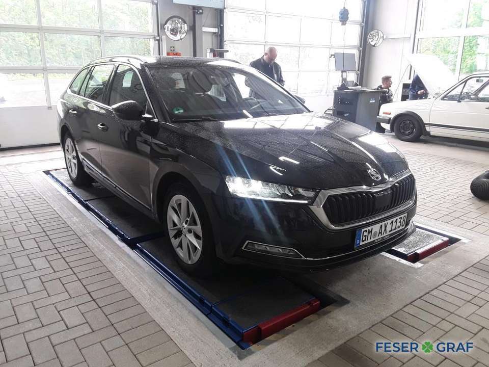 Skoda Octavia - Imagem 2