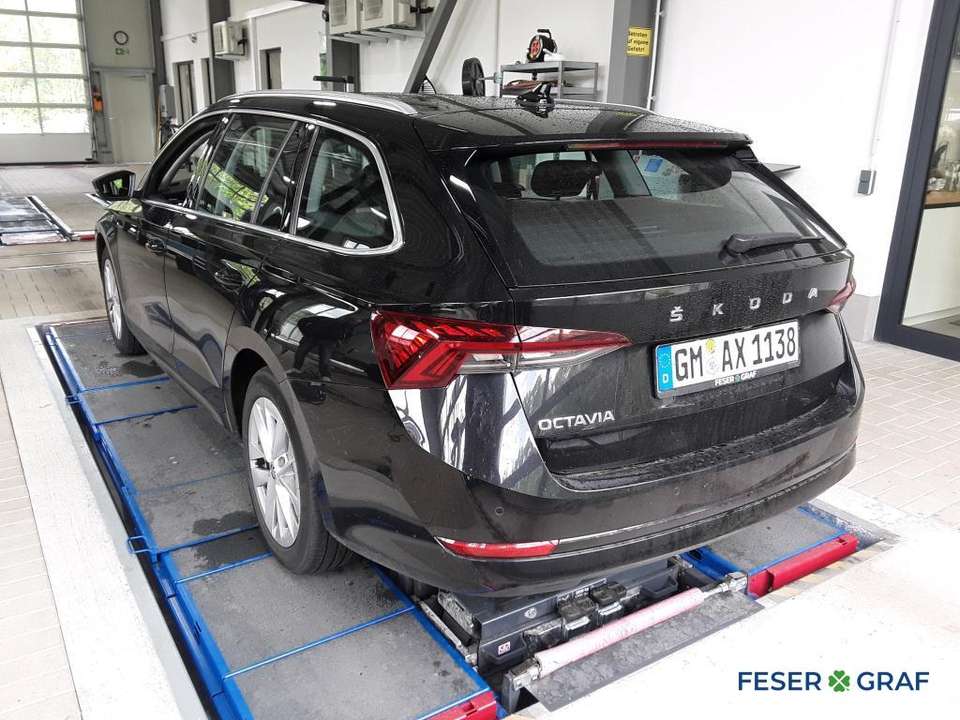 Skoda Octavia - Imagem 3