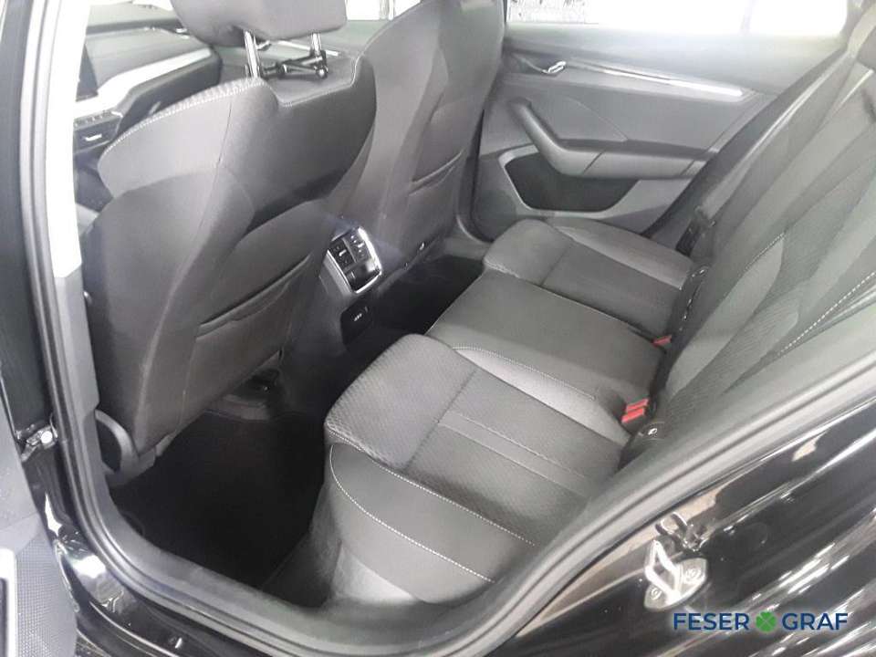 Skoda Octavia - Imagem 9