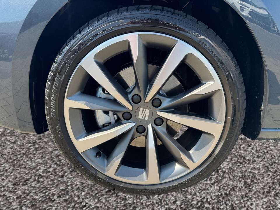 Car picture 8
