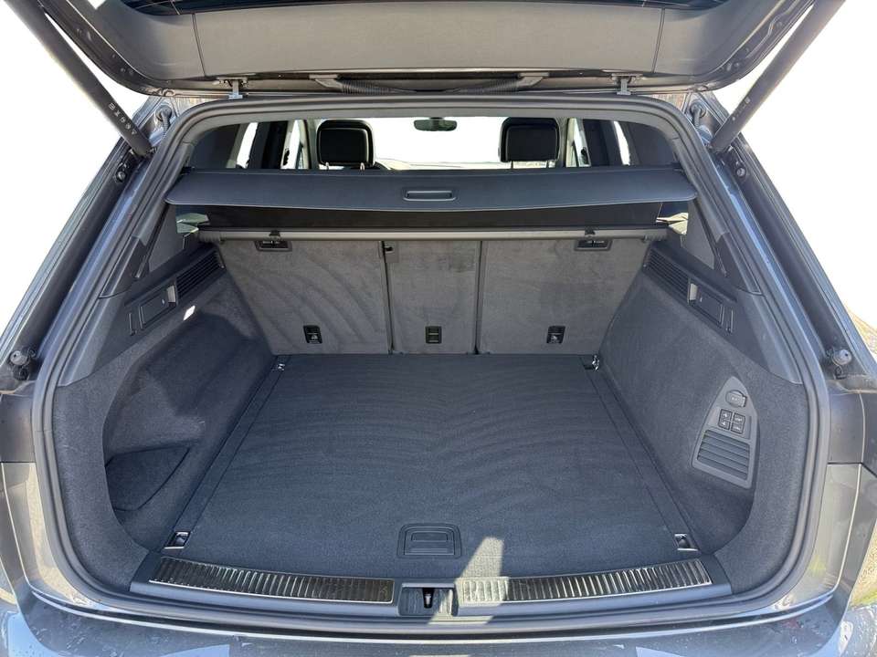 Volkswagen Touareg - Imagem 6