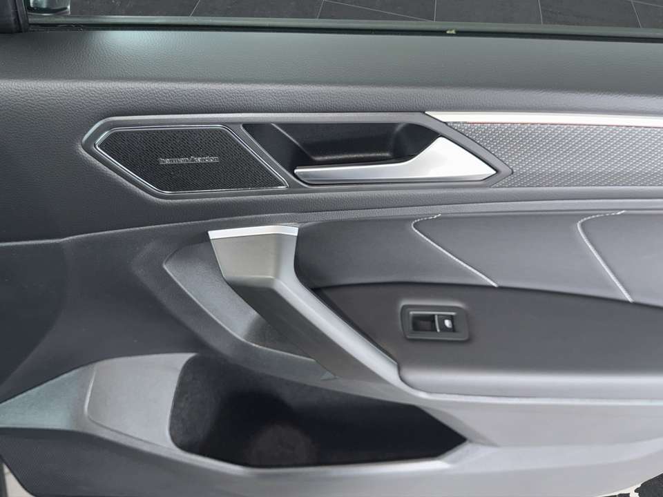 Volkswagen Tiguan Allspace - Imagem 14