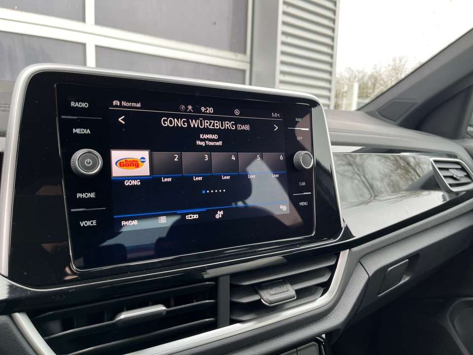 Volkswagen T-Roc - Imagem 13