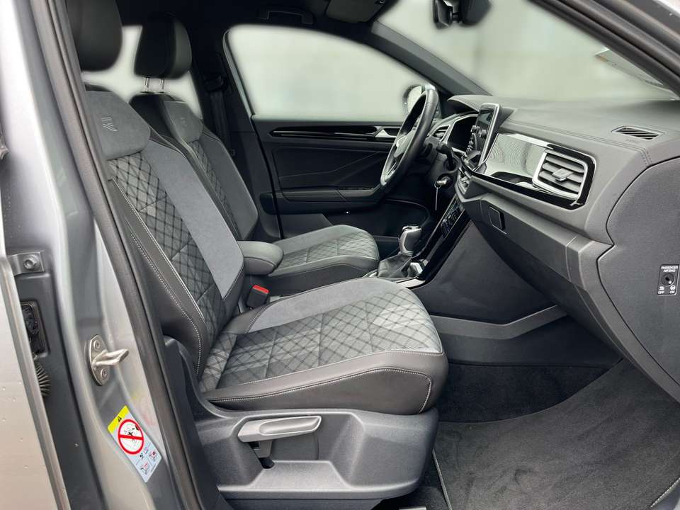 Volkswagen T-Roc - Imagem 15