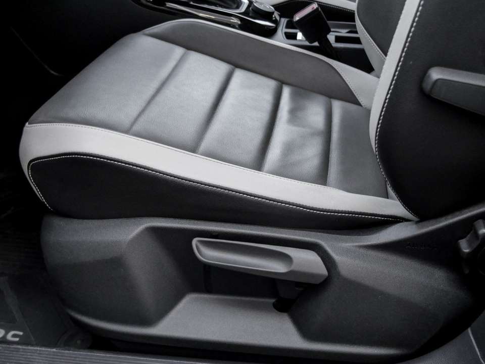 Volkswagen T-Roc - Imagem 14