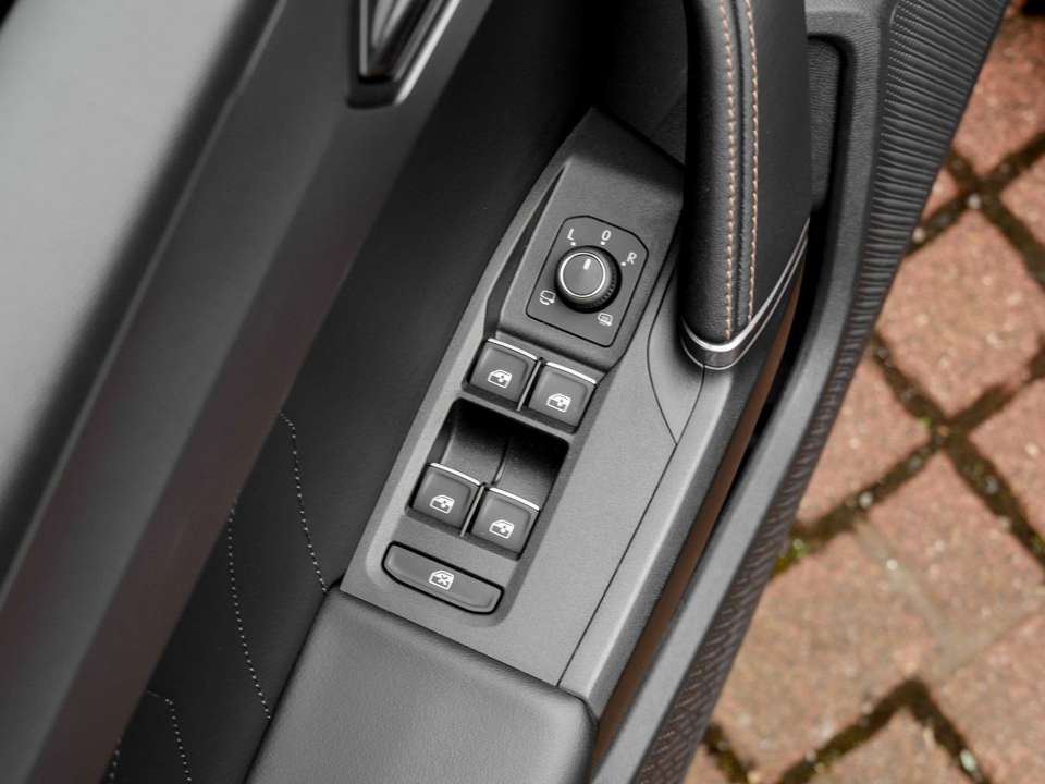 CUPRA Leon - Imagem 14