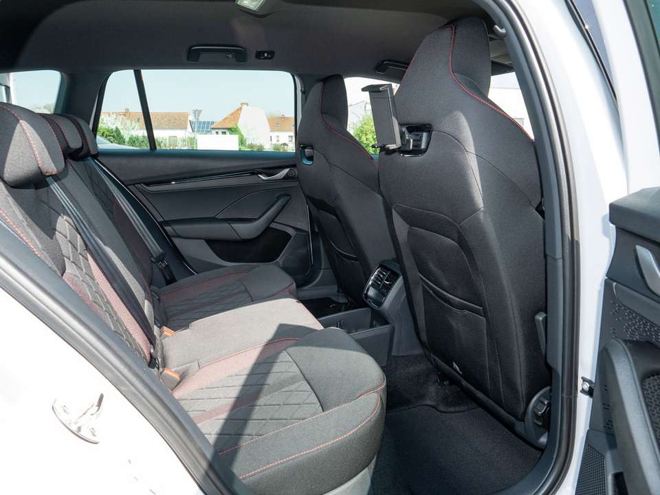 Skoda Octavia - Imagem 4