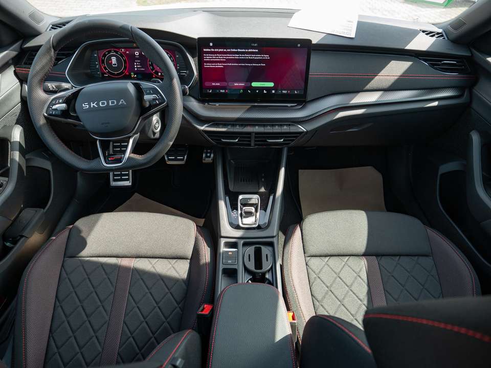 Skoda Octavia - Imagem 6