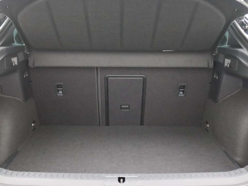 CUPRA Formentor - Imagem 12