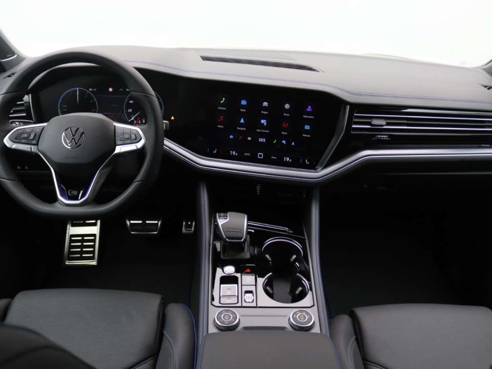 Volkswagen Touareg - Imagem 13