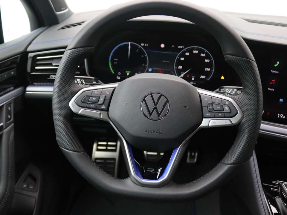 Volkswagen Touareg - Imagem 14