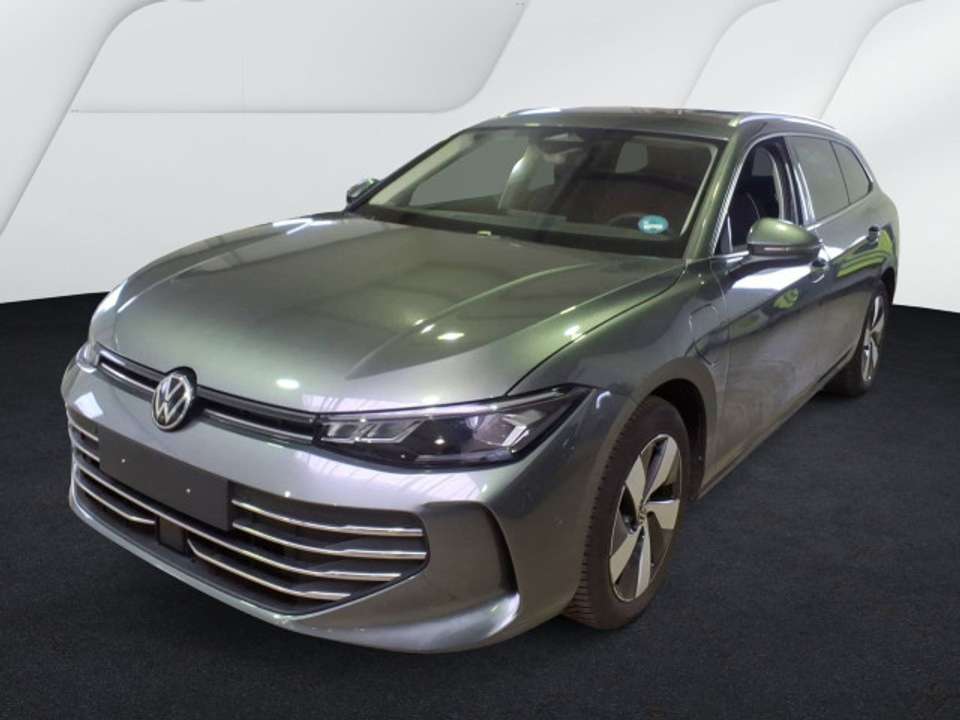 Volkswagen Passat - Imagem 2