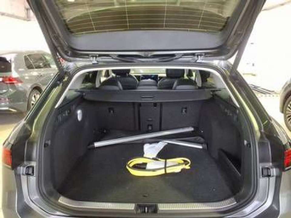 Volkswagen Passat - Imagem 4