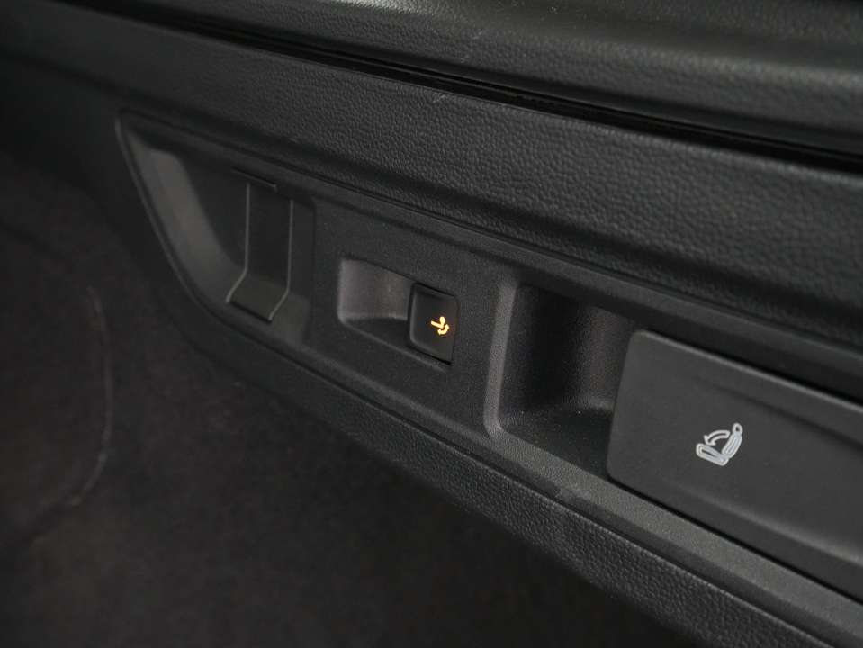 Volkswagen Passat Variant - Imagem 11
