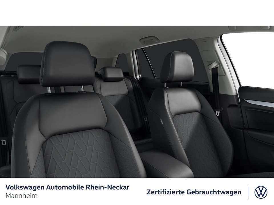 Volkswagen Golf Variant - Imagem 13