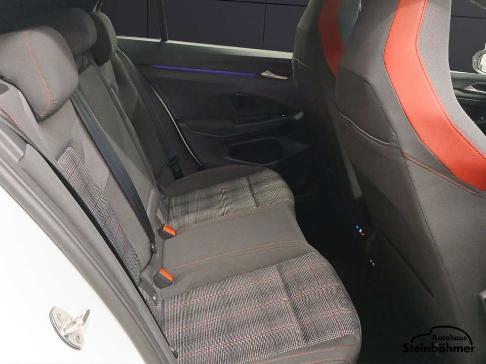 Volkswagen Golf GTI - Imagem 12