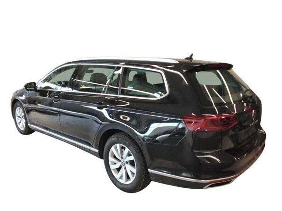Volkswagen Passat Variant - Imagem 5