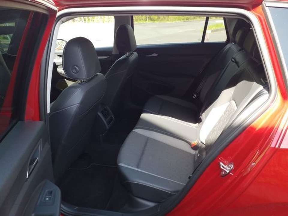 Volkswagen Golf - Imagem 8