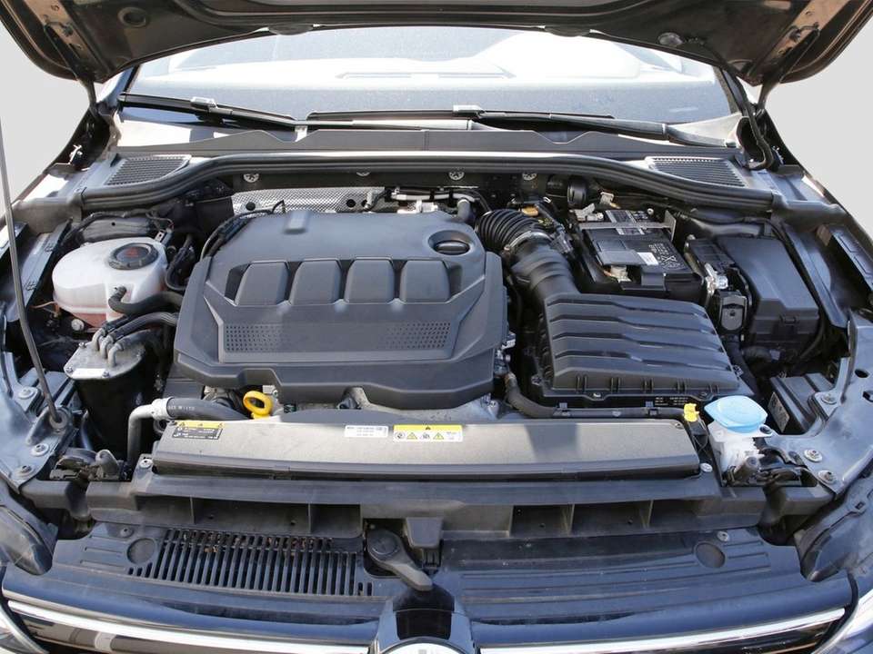 Volkswagen Golf - Imagem 8