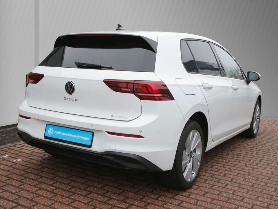 Volkswagen Golf - Imagem 6