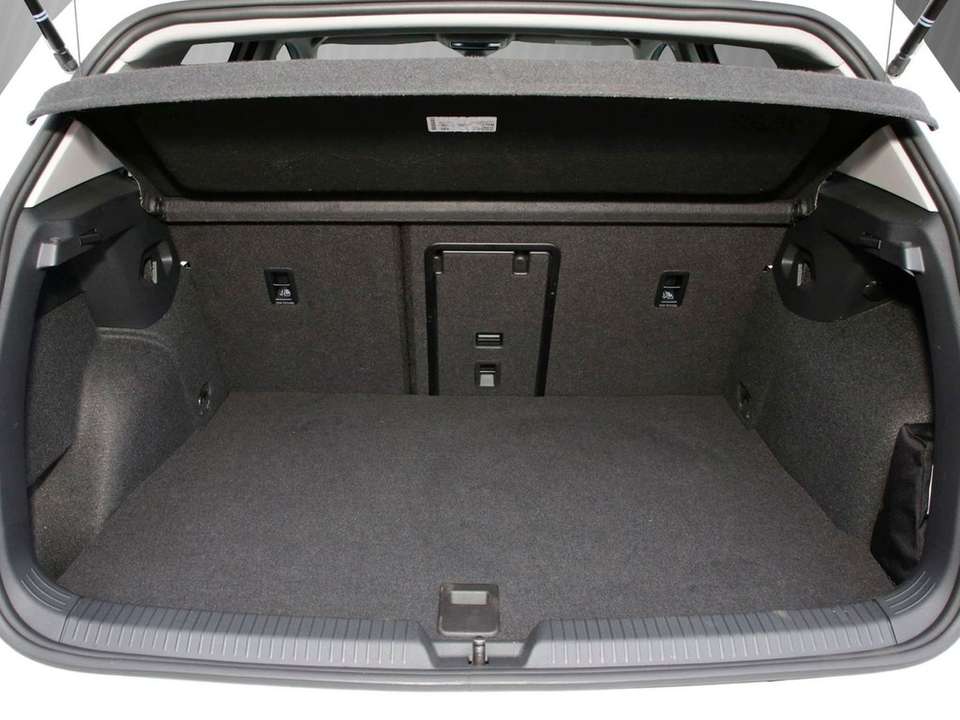 Volkswagen Golf - Imagem 8