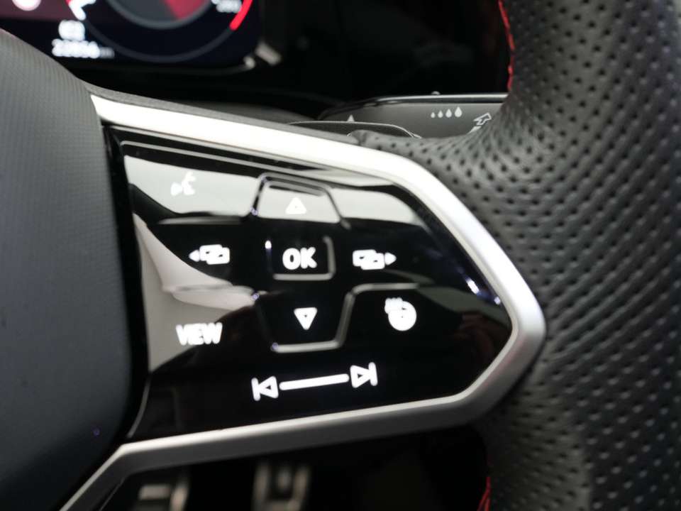 Volkswagen Golf - Imagem 7