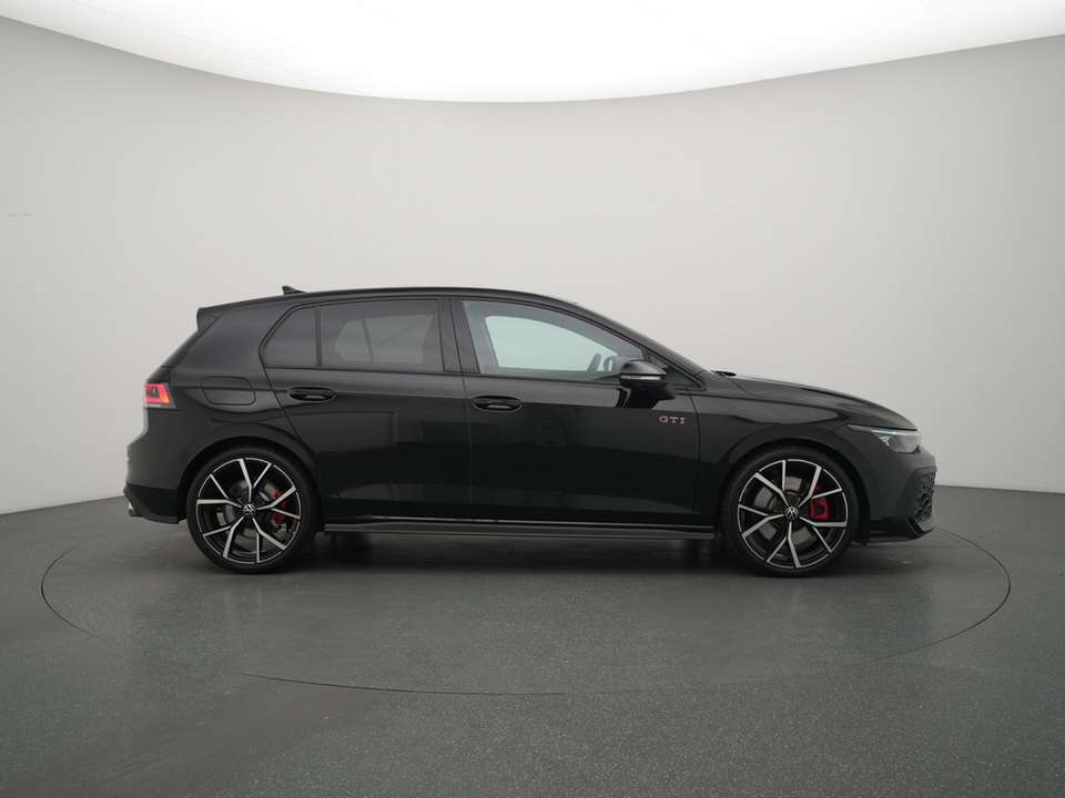Volkswagen Golf - Imagem 3