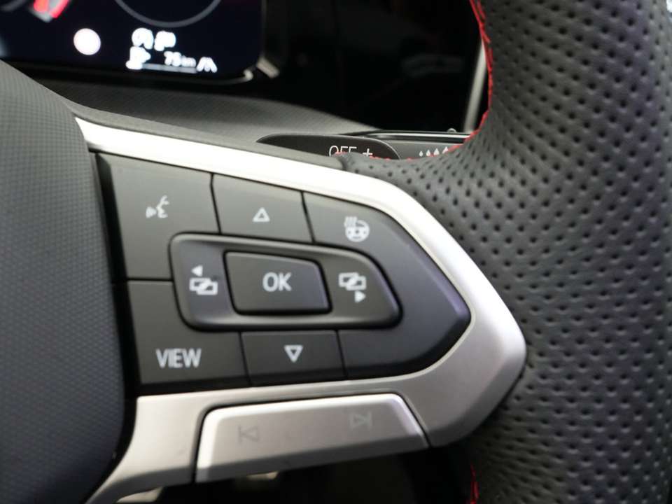 Volkswagen Golf - Imagem 12