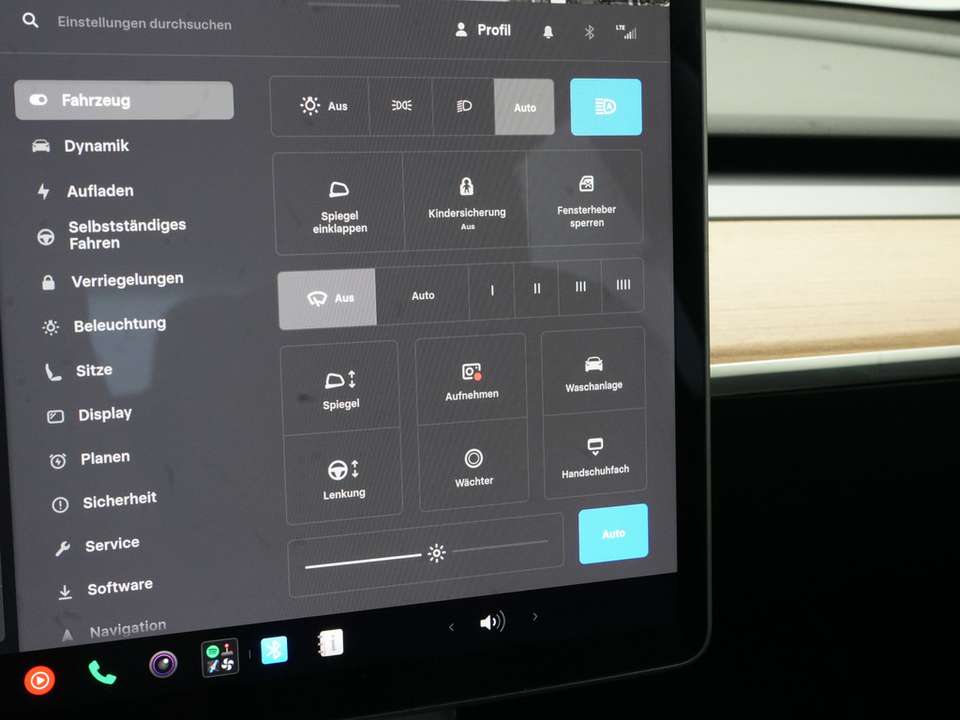 Tesla Model 3 - Imagem 9