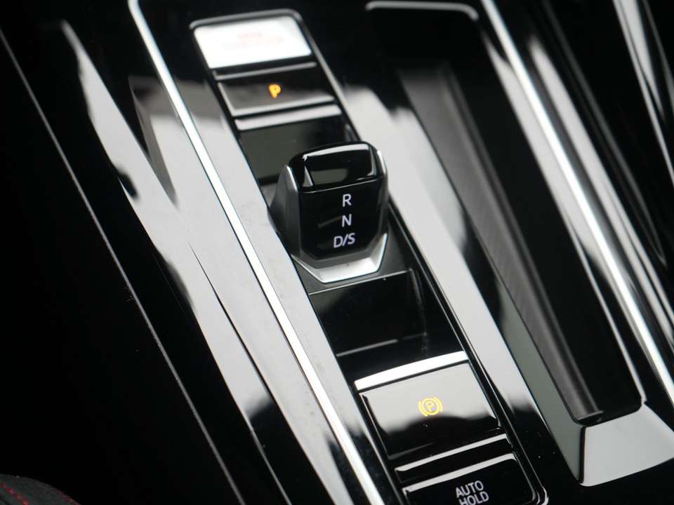Volkswagen Golf - Imagem 13