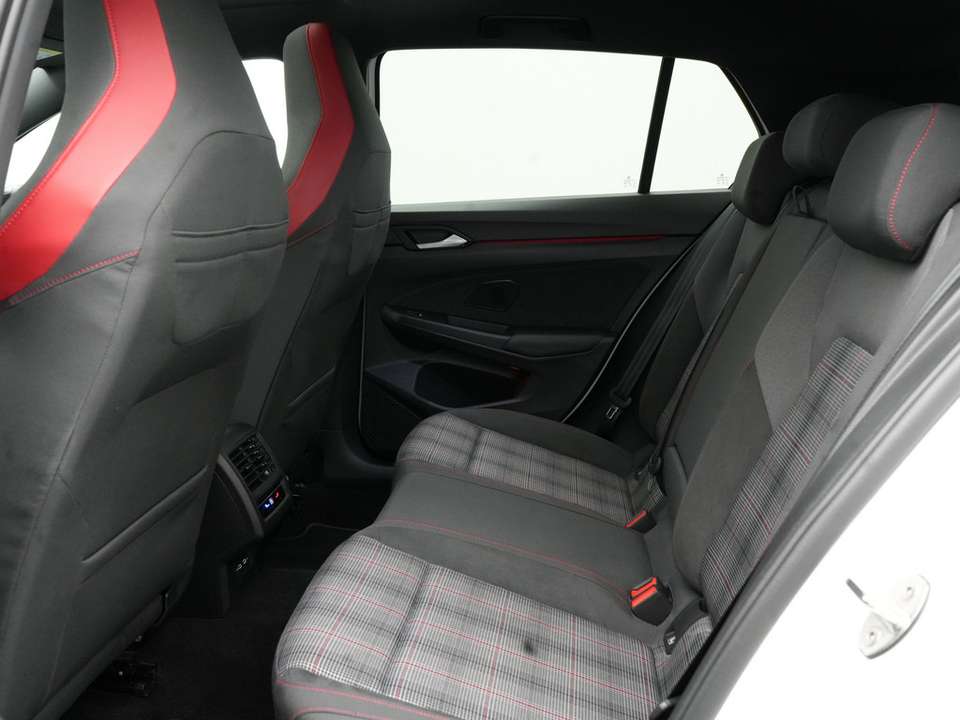 Volkswagen Golf - Imagem 12