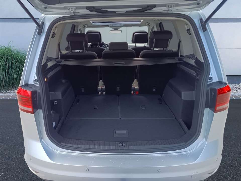 Volkswagen Touran - Imagem 8