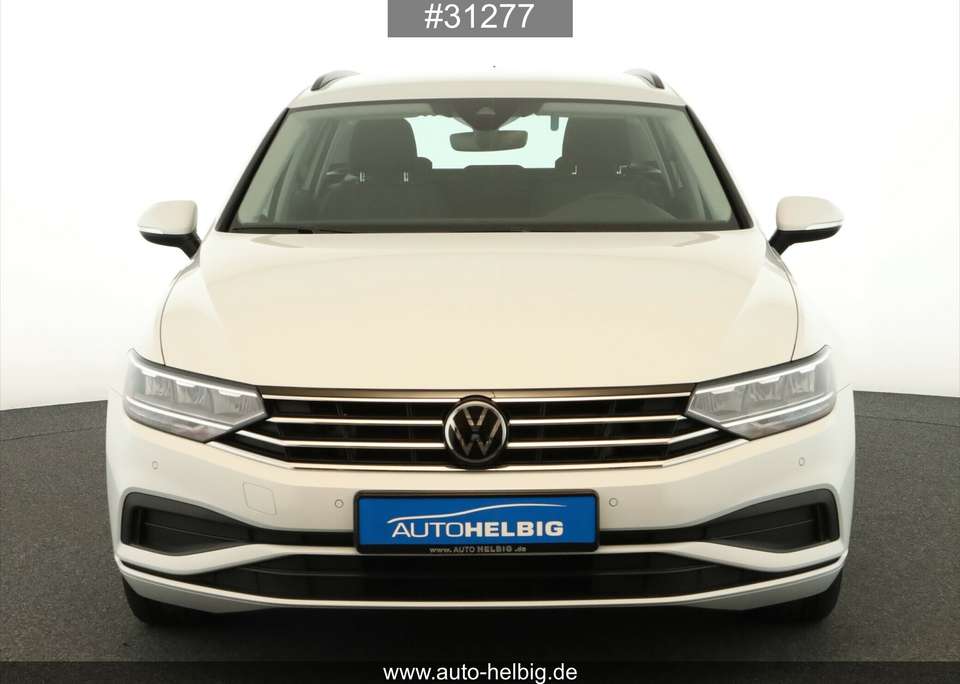 Volkswagen Passat Variant - Imagem 9